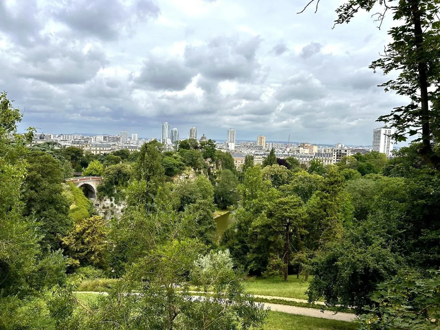 Ferienwohnung Guestready - Parisian Elegance In The 19Th Arr. Paris