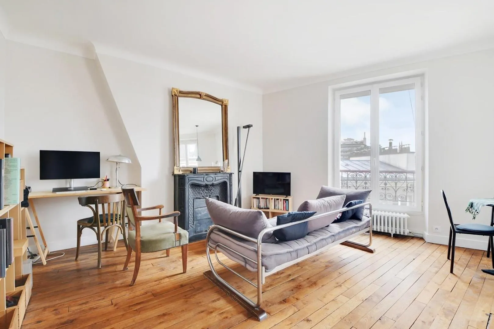 Guestready - Parisian Elegance In The 19Th Arr. Apartment France
